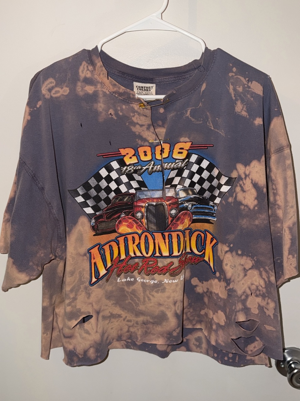 Comfort Colors Bleached Adirondick Hot Rods Graphic Crop Tee - Gray & Tan